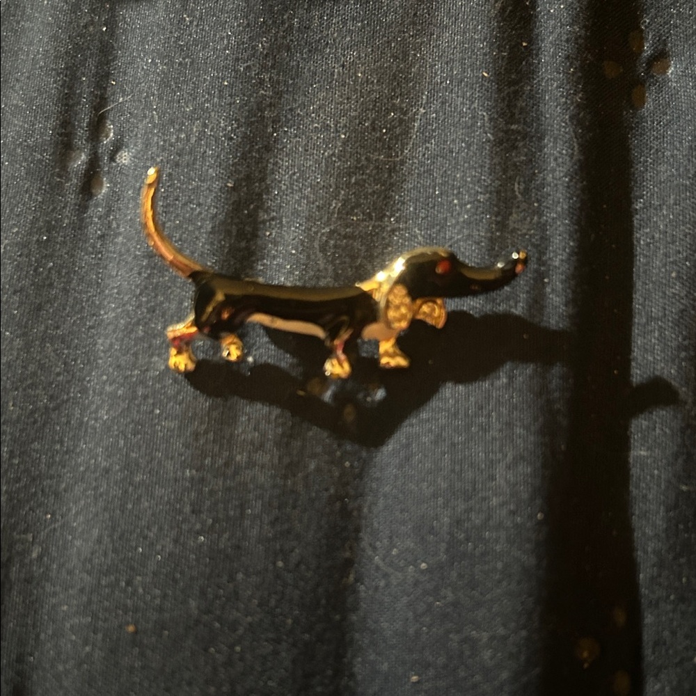 Black and Gold Dachshund Brooch
